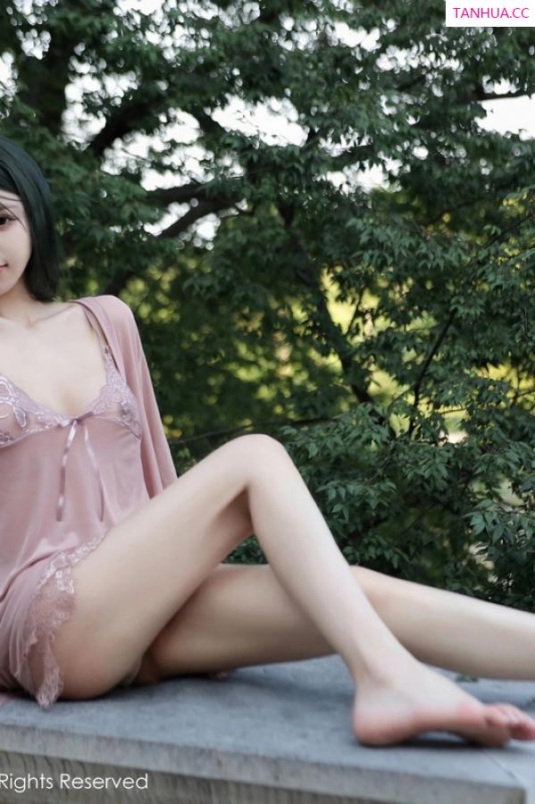 tina_甜仔  [XiuRen]高清写真图 2023.07.21 No.7114 tina_甜仔 凹凸身材第5张图片
